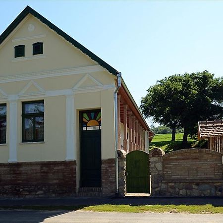Hotel Zengoalja Vendeghaz Erzsébet Zewnętrze zdjęcie