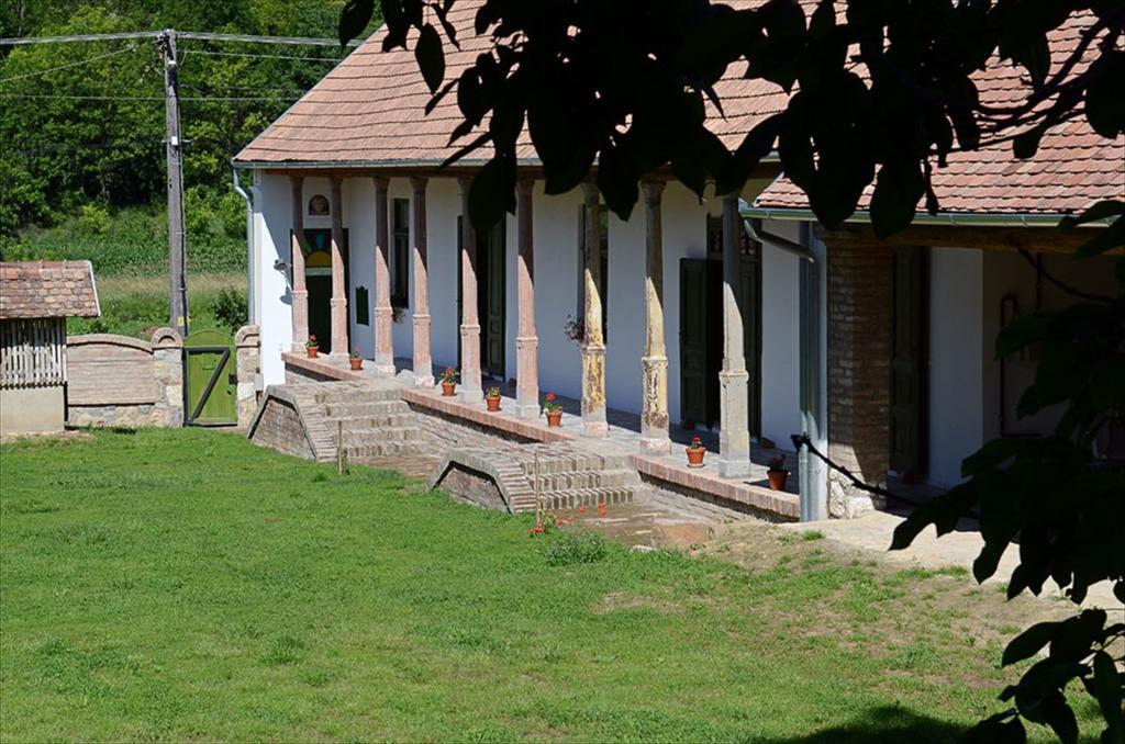 Hotel Zengoalja Vendeghaz Erzsébet Zewnętrze zdjęcie